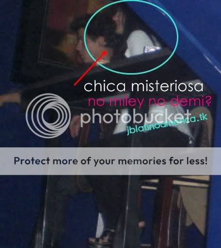 chicaa misteriosa